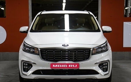 KIA Carnival III, 2018 год, 3 498 000 рублей, 2 фотография