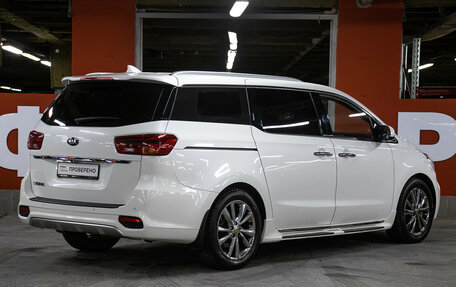 KIA Carnival III, 2018 год, 3 498 000 рублей, 5 фотография