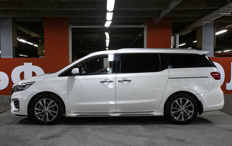 KIA Carnival III, 2018 год, 3 498 000 рублей, 8 фотография