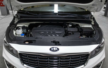 KIA Carnival III, 2018 год, 3 498 000 рублей, 9 фотография
