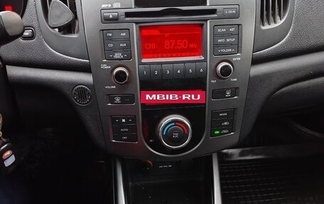 KIA Cerato III, 2010 год, 750 000 рублей, 3 фотография