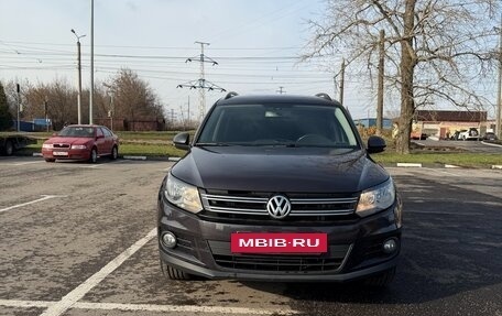 Volkswagen Tiguan I, 2015 год, 1 500 000 рублей, 2 фотография