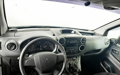 Peugeot Partner II рестайлинг 2, 2020 год, 1 540 000 рублей, 14 фотография