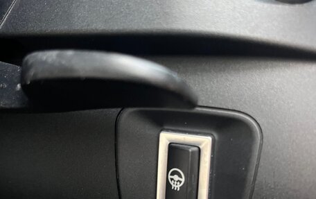 BMW 3 серия, 2018 год, 2 650 000 рублей, 15 фотография