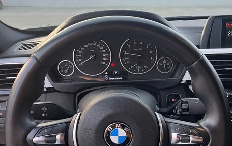 BMW 3 серия, 2018 год, 2 650 000 рублей, 16 фотография