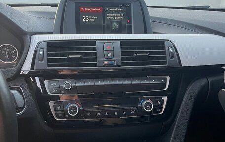 BMW 3 серия, 2018 год, 2 650 000 рублей, 18 фотография