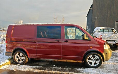 Volkswagen Transporter T5 рестайлинг, 2006 год, 990 000 рублей, 3 фотография