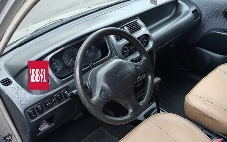 Daihatsu Sirion, 1999 год, 355 000 рублей, 6 фотография