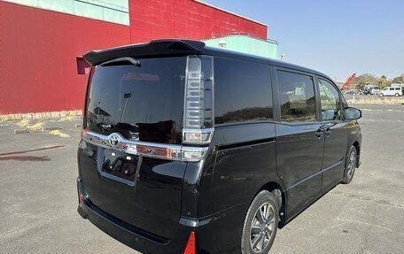 Toyota Voxy III, 2019 год, 1 957 777 рублей, 4 фотография