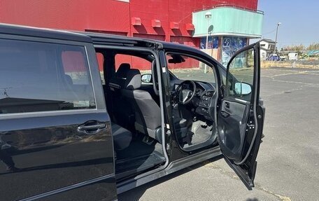 Toyota Voxy III, 2019 год, 1 957 777 рублей, 15 фотография