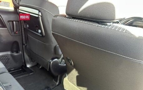 Toyota Voxy III, 2019 год, 1 957 777 рублей, 22 фотография