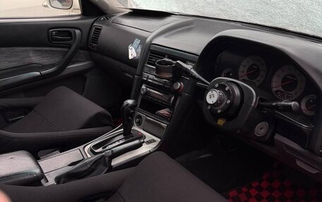 Nissan Skyline, 1999 год, 370 000 рублей, 8 фотография