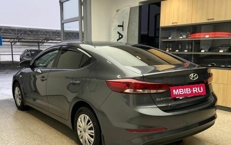 Hyundai Elantra VI рестайлинг, 2016 год, 1 350 000 рублей, 6 фотография