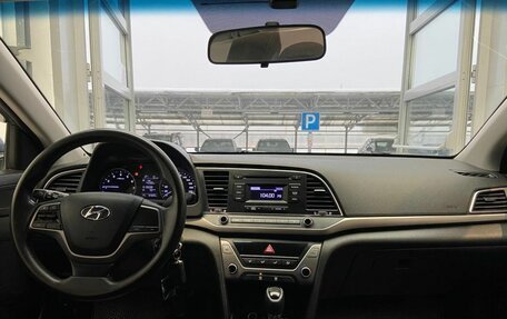 Hyundai Elantra VI рестайлинг, 2016 год, 1 350 000 рублей, 12 фотография