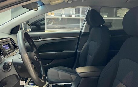 Hyundai Elantra VI рестайлинг, 2016 год, 1 350 000 рублей, 10 фотография