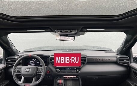 Toyota Sequoia, 2025 год, 15 000 000 рублей, 25 фотография