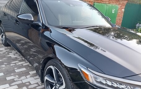 Honda Accord IX рестайлинг, 2017 год, 1 850 000 рублей, 4 фотография