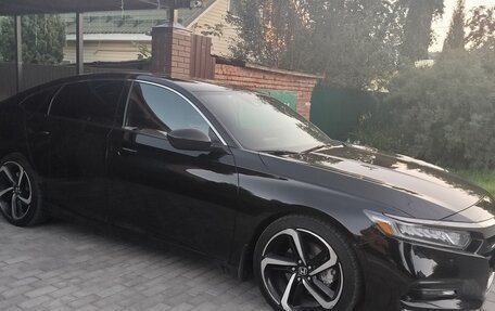 Honda Accord IX рестайлинг, 2017 год, 1 850 000 рублей, 7 фотография