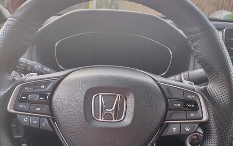 Honda Accord IX рестайлинг, 2017 год, 1 850 000 рублей, 15 фотография