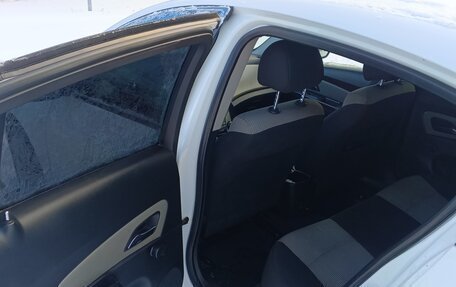 Chevrolet Cruze II, 2012 год, 750 000 рублей, 6 фотография