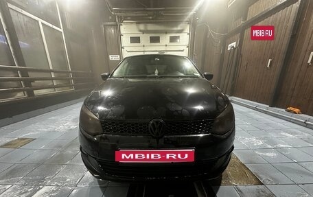 Volkswagen Polo VI (EU Market), 2014 год, 700 000 рублей, 4 фотография