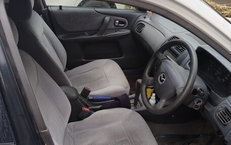 Mazda Familia, 2000 год, 225 000 рублей, 2 фотография