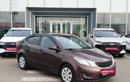 KIA Rio III рестайлинг, 2014 год, 830 000 рублей, 3 фотография