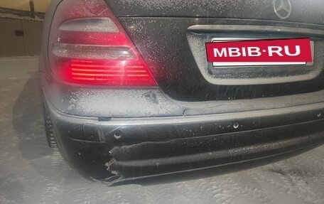 Mercedes-Benz E-Класс, 2005 год, 850 000 рублей, 5 фотография