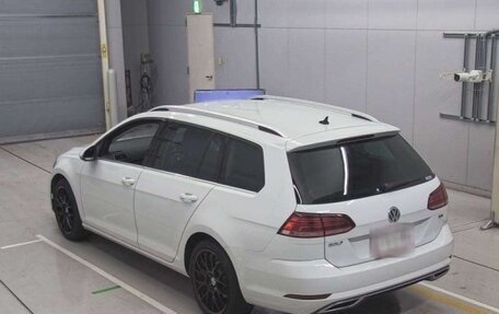 Volkswagen Golf VII, 2018 год, 1 190 000 рублей, 3 фотография