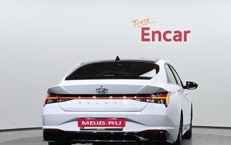 Hyundai Avante, 2021 год, 1 900 000 рублей, 4 фотография