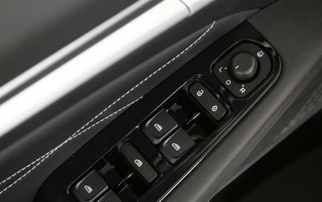 Geely Emgrand, 2024 год, 2 297 000 рублей, 10 фотография