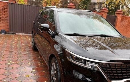 KIA Carnival, 2023 год, 5 500 000 рублей, 3 фотография