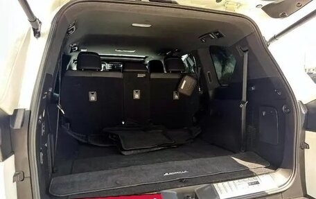 Lexus LX, 2024 год, 14 200 000 рублей, 10 фотография