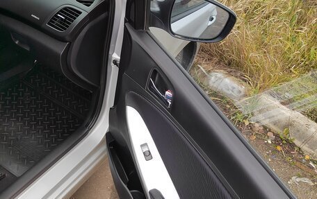 Hyundai Solaris II рестайлинг, 2012 год, 650 000 рублей, 11 фотография