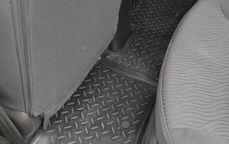 Hyundai Solaris II рестайлинг, 2012 год, 650 000 рублей, 18 фотография