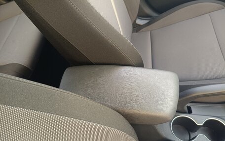 Hyundai Solaris II рестайлинг, 2021 год, 1 550 000 рублей, 14 фотография