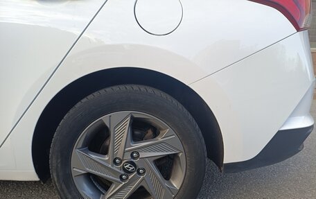 Hyundai Solaris II рестайлинг, 2021 год, 1 550 000 рублей, 11 фотография