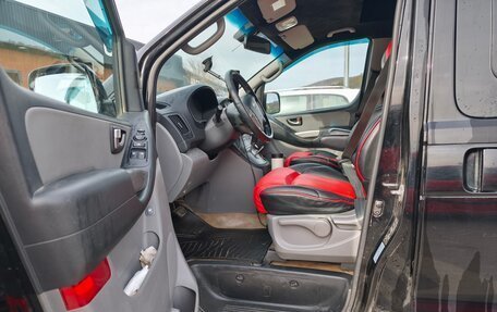 Hyundai Grand Starex Grand Starex I рестайлинг 2, 2014 год, 4 000 000 рублей, 2 фотография