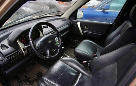 Land Rover Freelander II рестайлинг 2, 2005 год, 690 000 рублей, 10 фотография