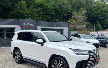 Lexus LX, 2024 год, 19 700 000 рублей, 8 фотография