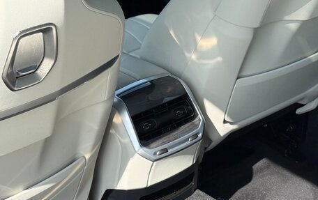 BMW 7 серия, 2025 год, 17 290 600 рублей, 21 фотография