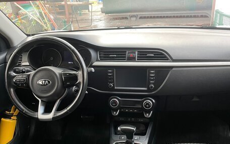 KIA Rio IV, 2018 год, 1 610 000 рублей, 5 фотография