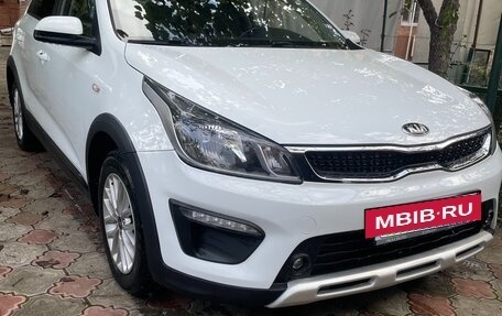 KIA Rio IV, 2018 год, 1 610 000 рублей, 2 фотография