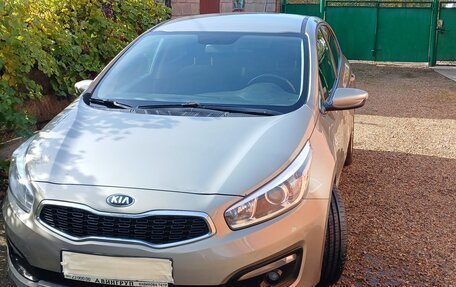 KIA cee'd III, 2015 год, 1 020 000 рублей, 17 фотография
