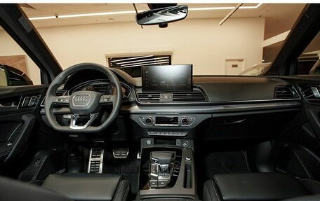 Audi Q5, 2025 год, 7 000 000 рублей, 13 фотография