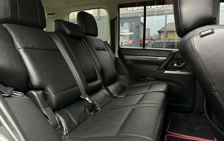 Mitsubishi Pajero IV, 2013 год, 2 150 000 рублей, 17 фотография