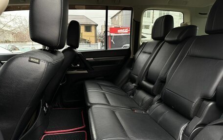 Mitsubishi Pajero IV, 2013 год, 2 150 000 рублей, 26 фотография