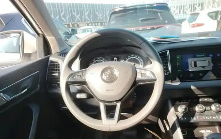 Skoda Karoq I, 2021 год, 1 437 000 рублей, 12 фотография