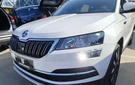 Skoda Karoq I, 2021 год, 1 437 000 рублей, 2 фотография