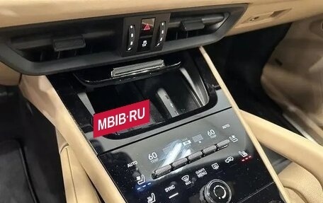 Porsche Cayenne III, 2025 год, 13 000 000 рублей, 14 фотография